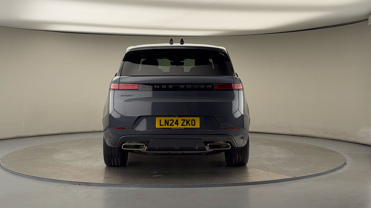 Land Rover Range Rover Sport Image 4