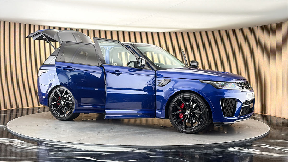 More views of Land Rover Range Rover Sport