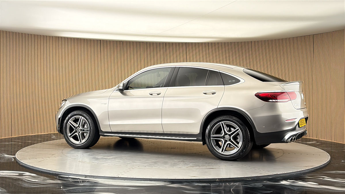 More views of Mercedes-Benz GLC