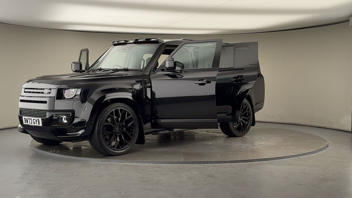 More views of Land Rover Defender 130