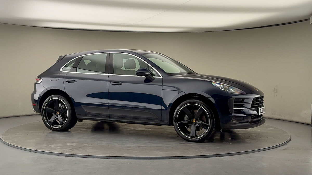 More views of Porsche Macan