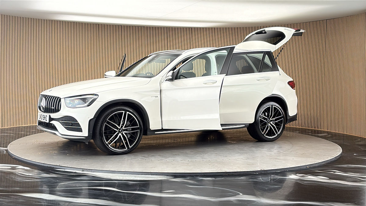 More views of Mercedes-Benz GLC