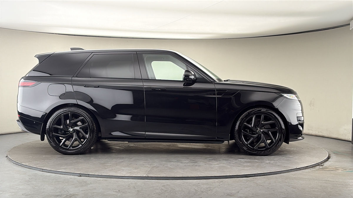 Land Rover Range Rover Sport Image 16