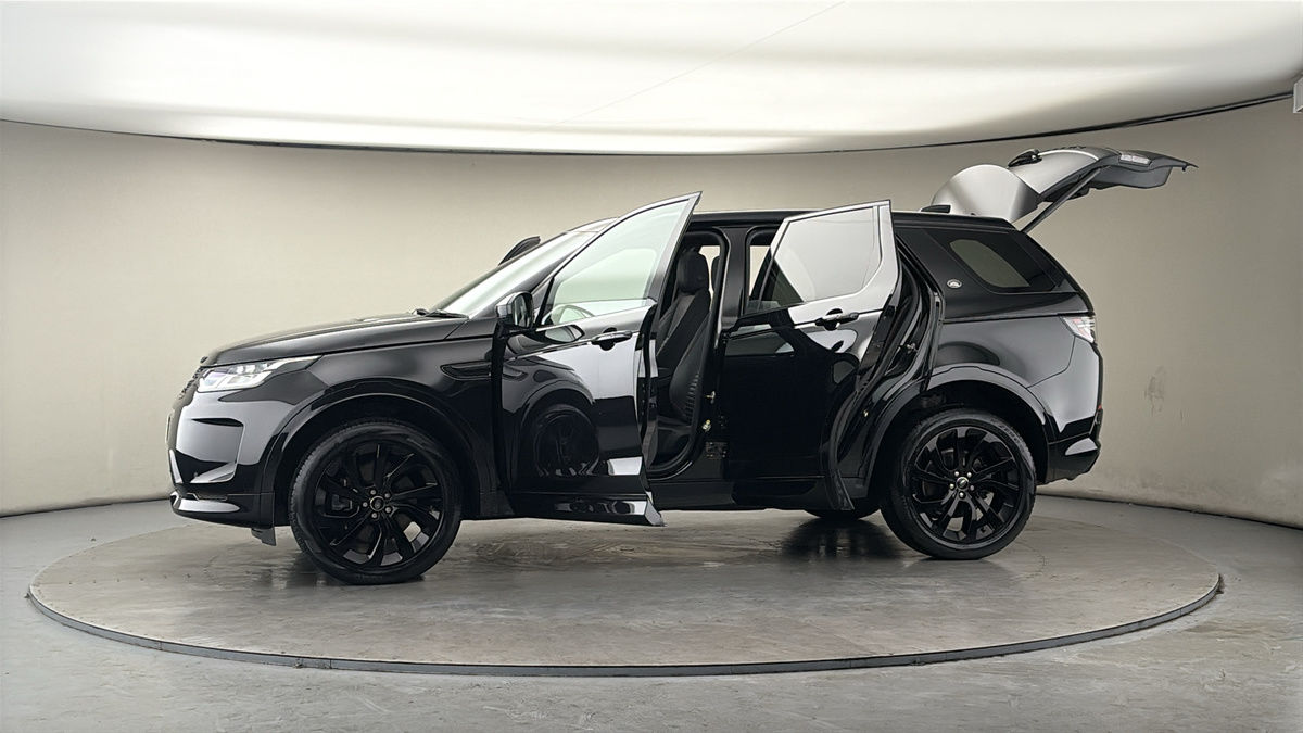 More views of Land Rover Discovery Sport