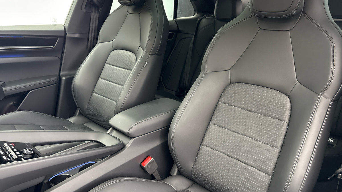 Porsche Macan Image 7