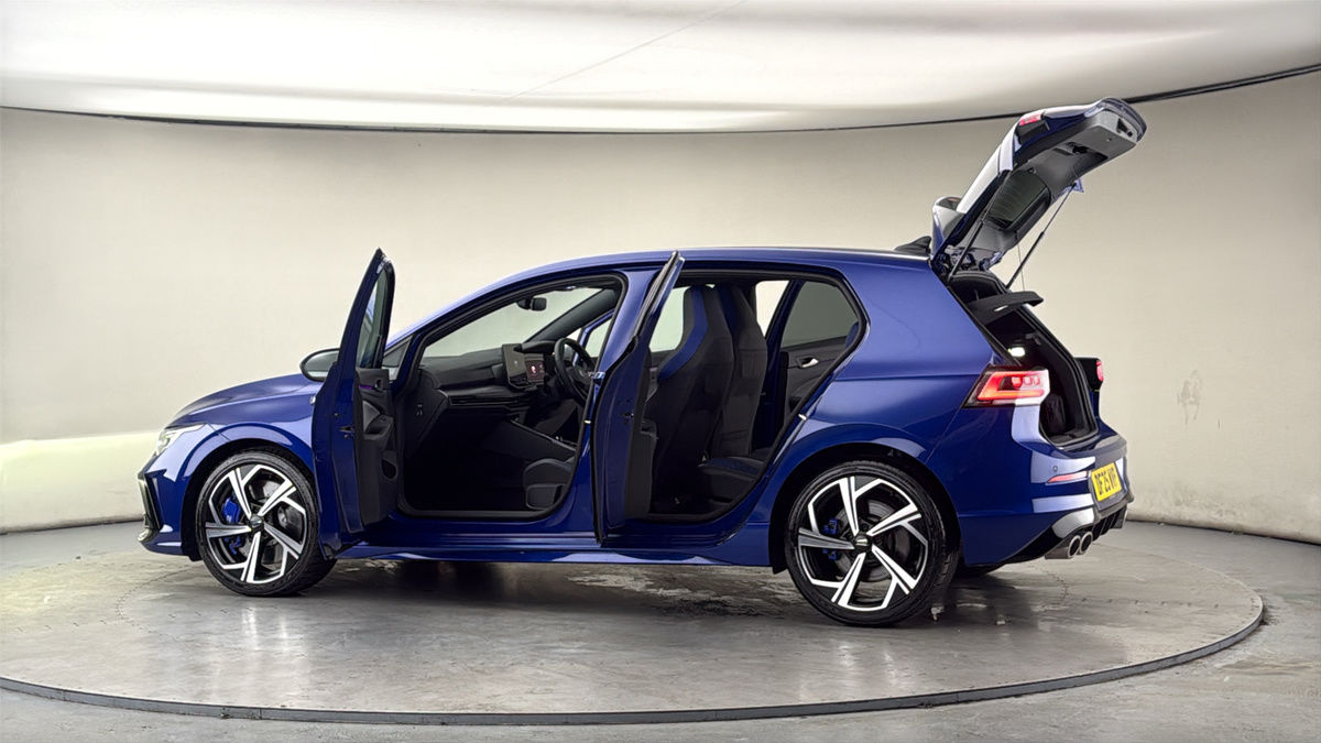 More views of Volkswagen Golf