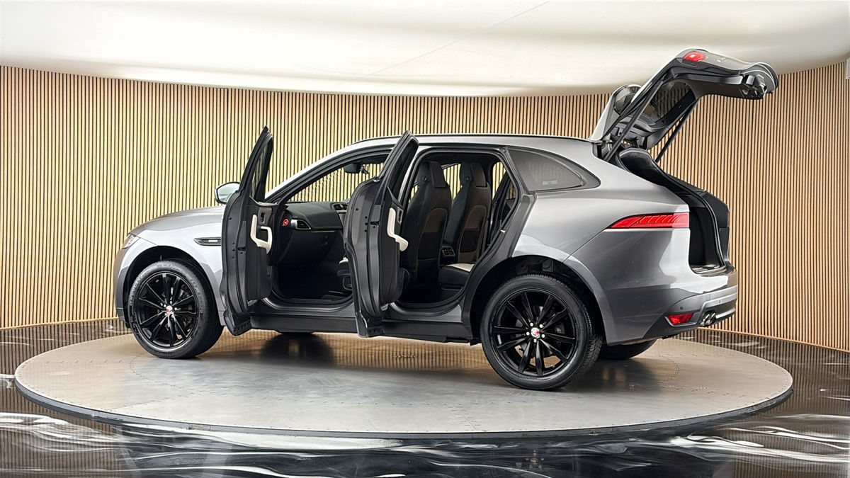 More views of Jaguar F-PACE