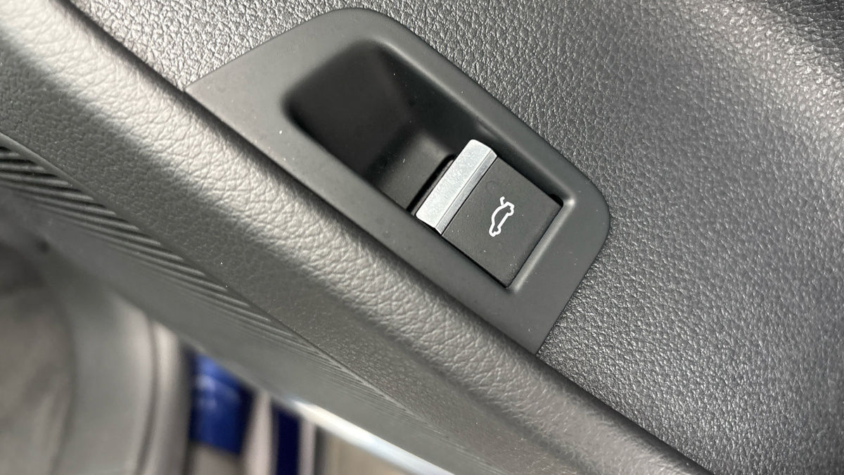 Audi RSQ8 Image 69