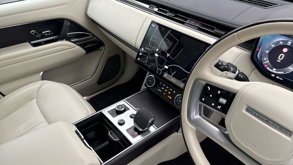 Land Rover Range Rover Image 18