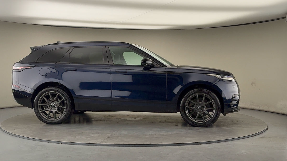 More views of Land Rover Range Rover Velar