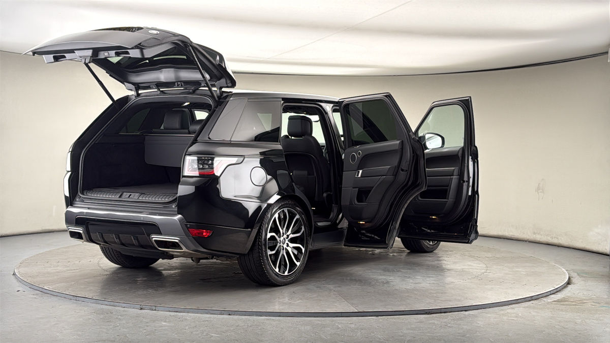 More views of Land Rover Range Rover Sport