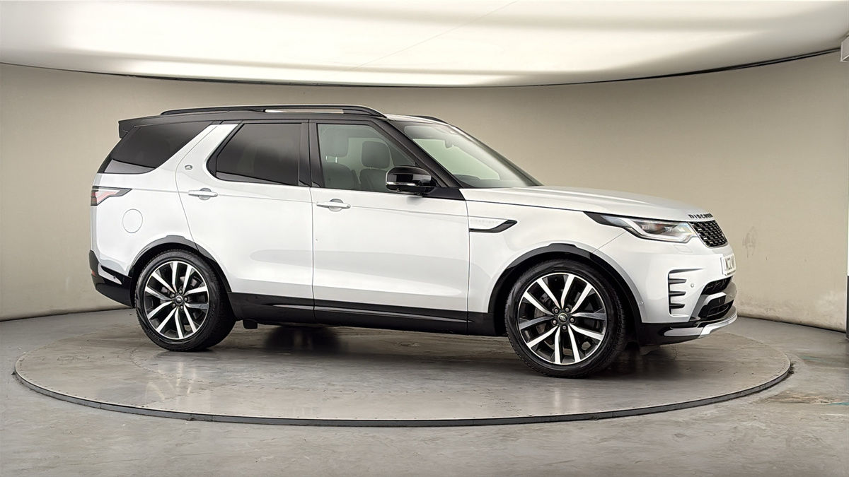 More views of Land Rover Discovery