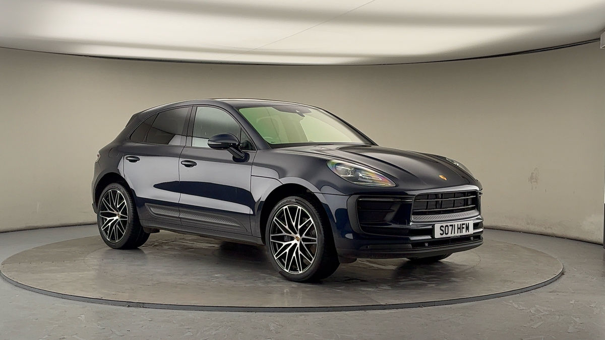 More views of Porsche Macan