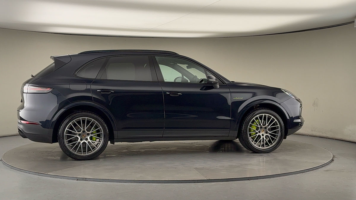 More views of Porsche Cayenne