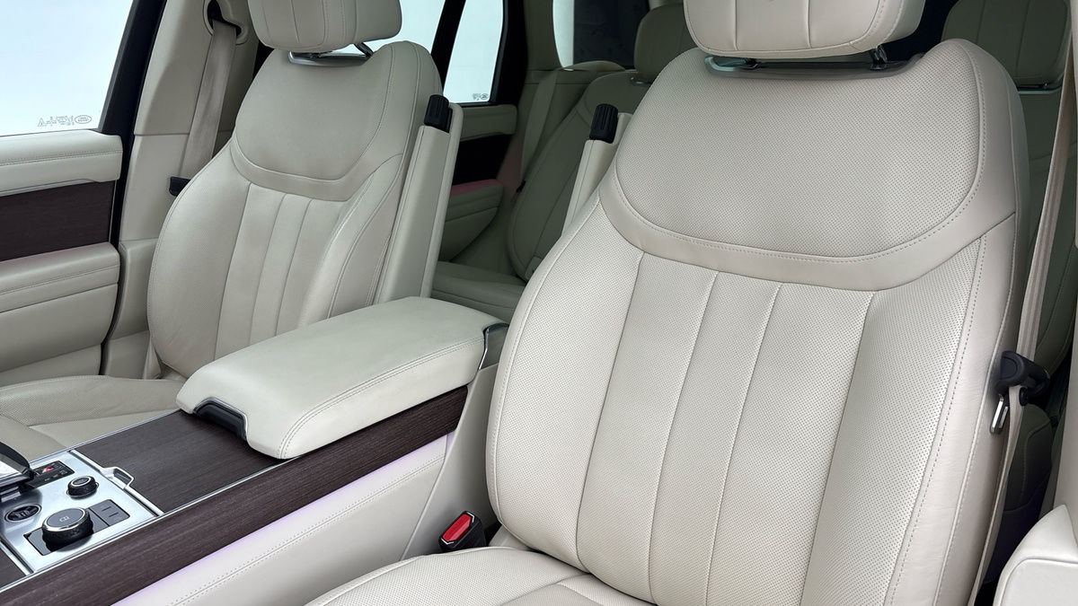 Land Rover Range Rover Image 7