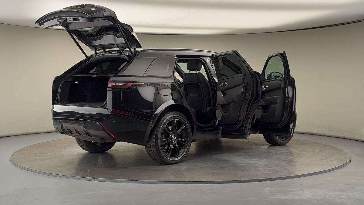 More views of Land Rover Range Rover Velar