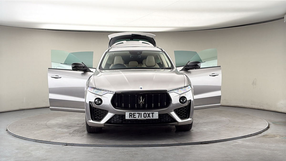 More views of Maserati Levante