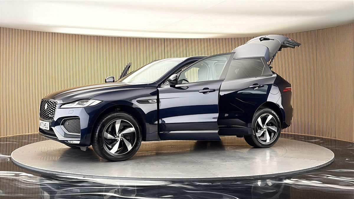 More views of Jaguar F-PACE