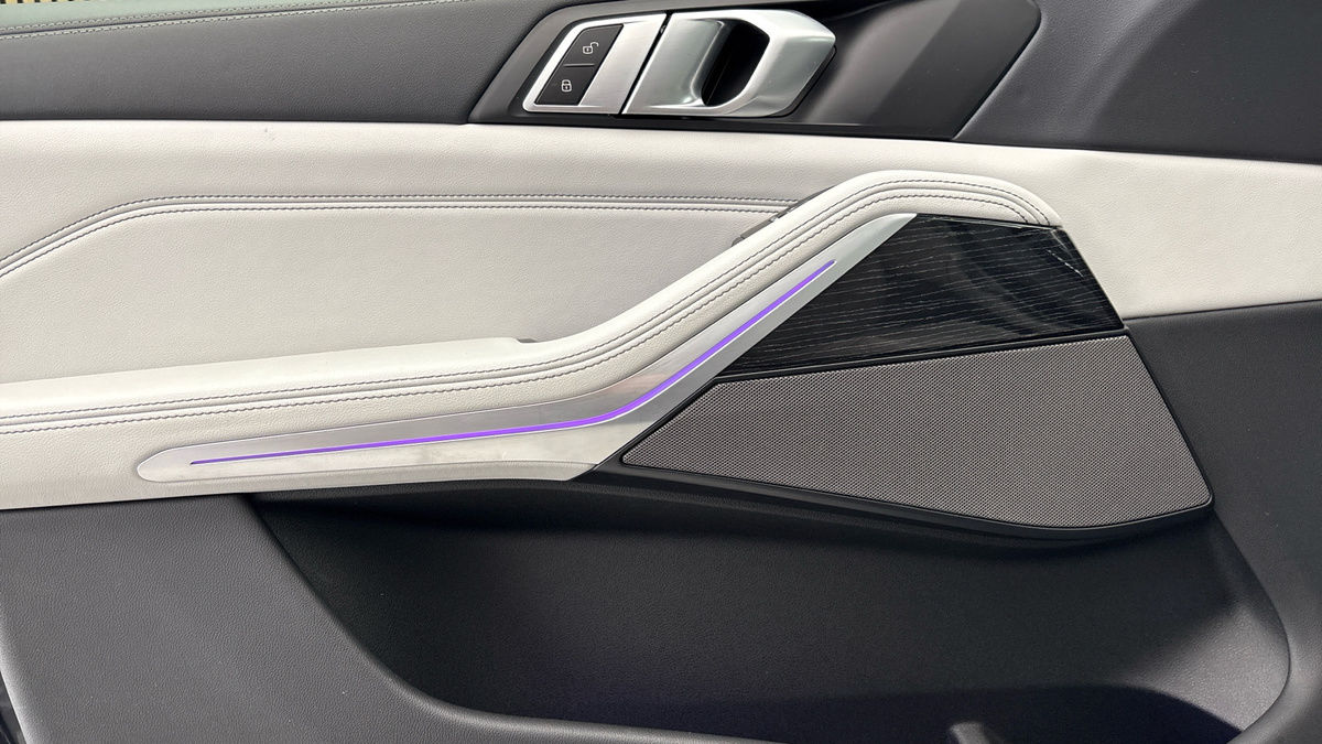BMW X5 Image 19