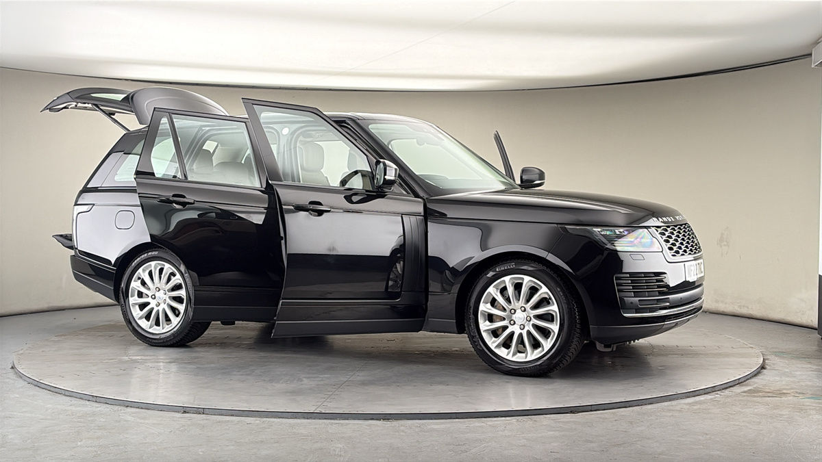 More views of Land Rover Range Rover
