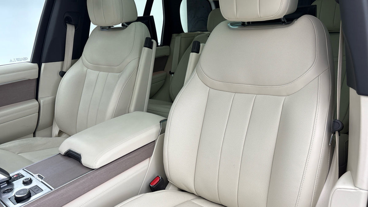 Land Rover Range Rover Image 7