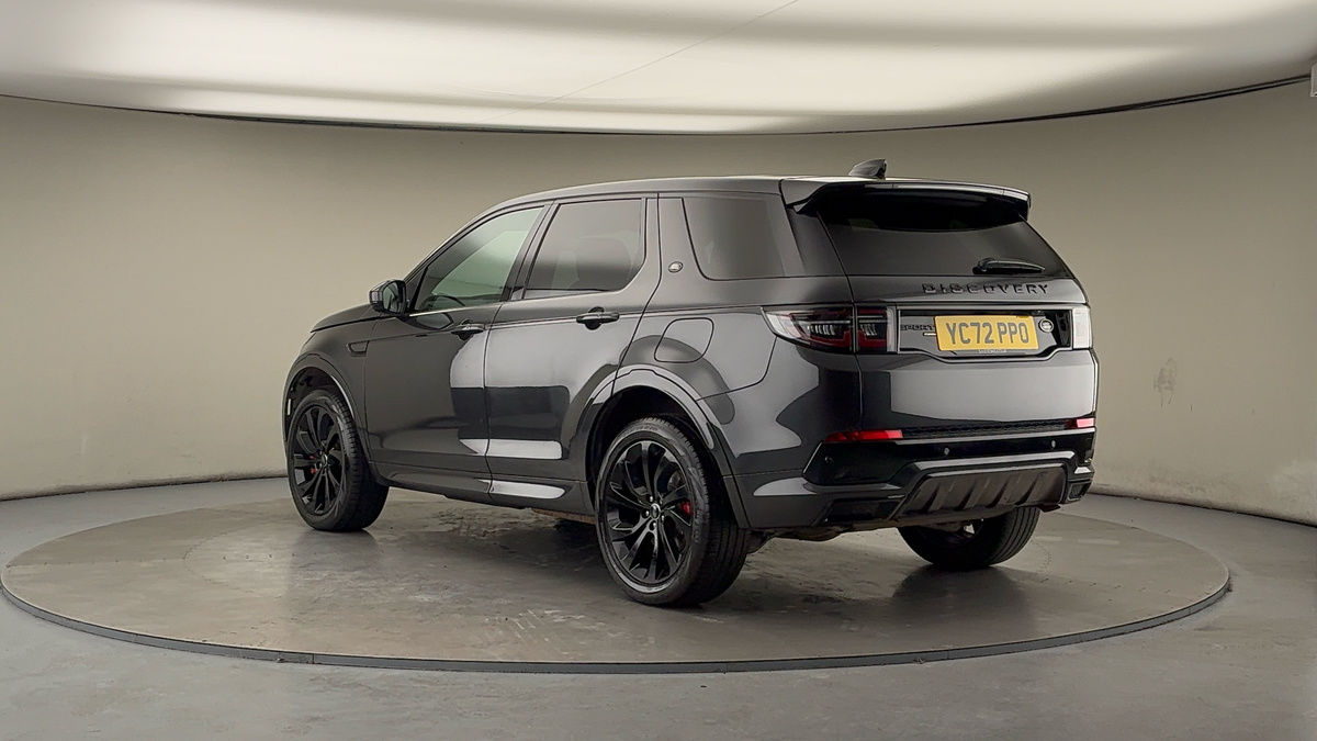 Land Rover Discovery Sport Image 2