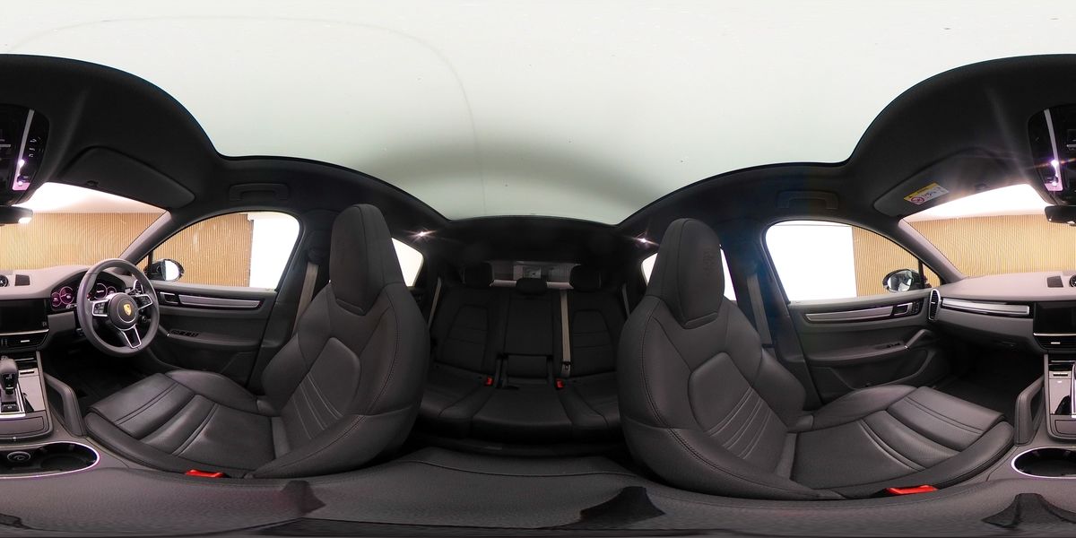 More views of Porsche Cayenne