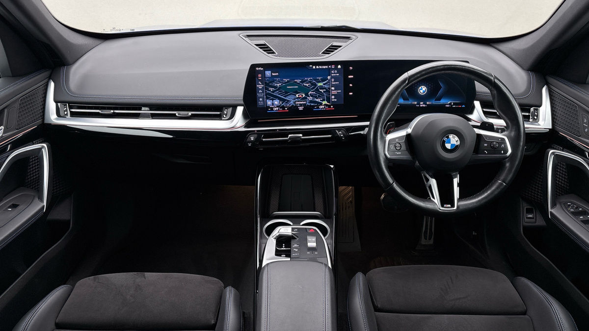 BMW X1 Image 12