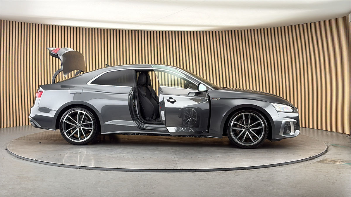 More views of Audi A5
