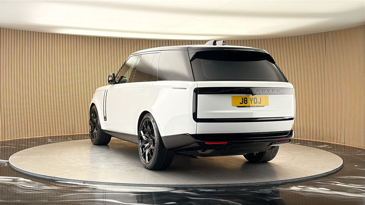 More views of Land Rover Range Rover
