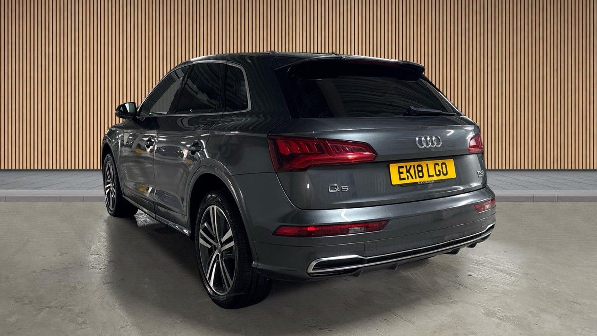 Audi Q5 Image 2