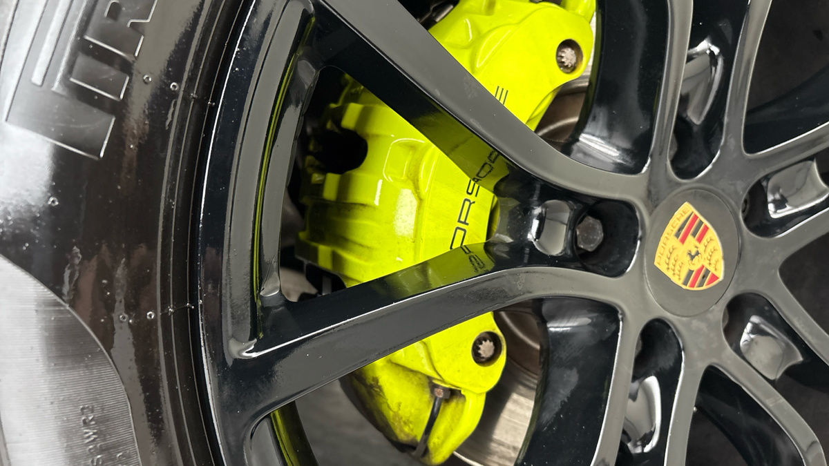 Porsche Cayenne Image 27