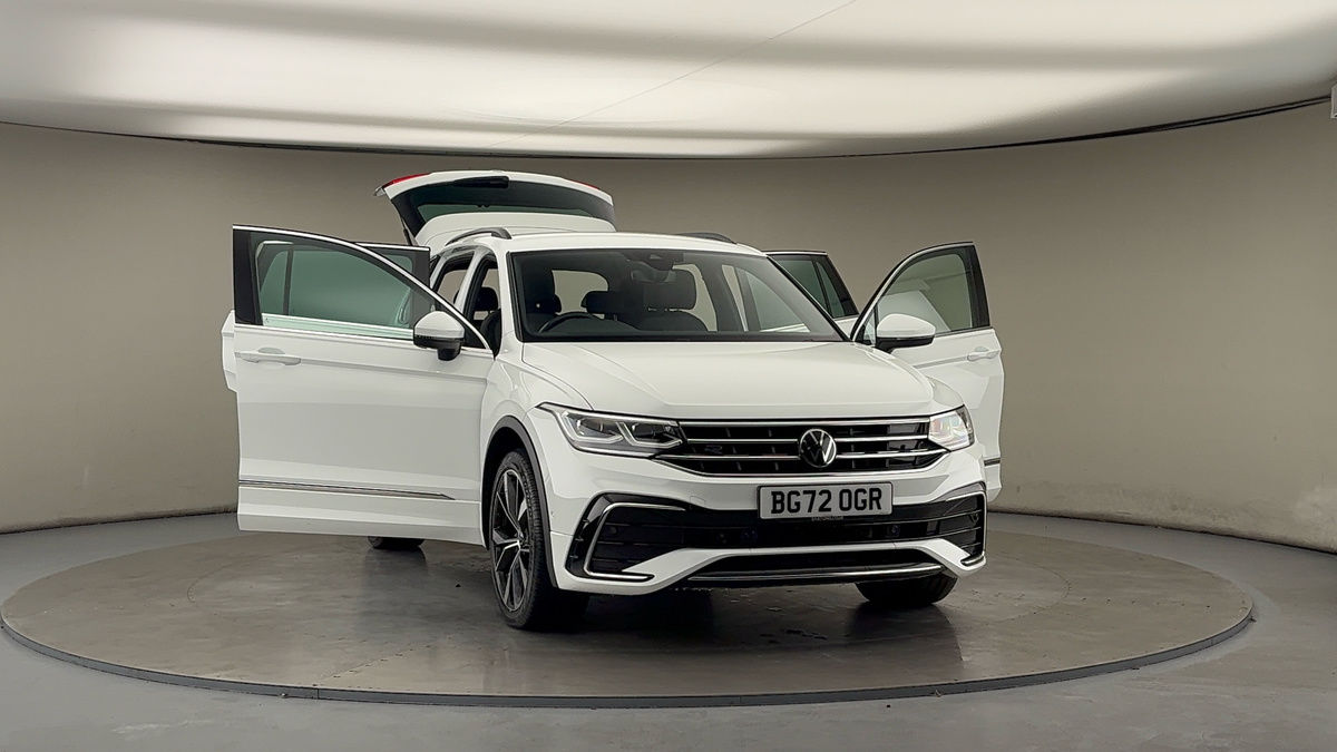 More views of Volkswagen Tiguan
