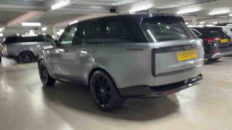More views of Land Rover Range Rover