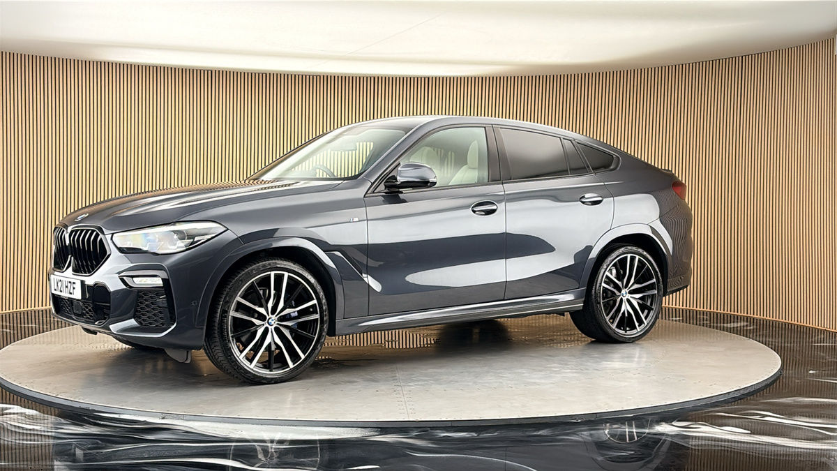 More views of BMW X6