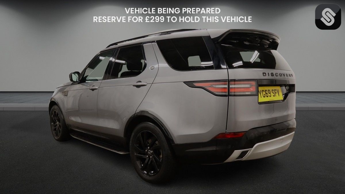 Land Rover Discovery Image 6