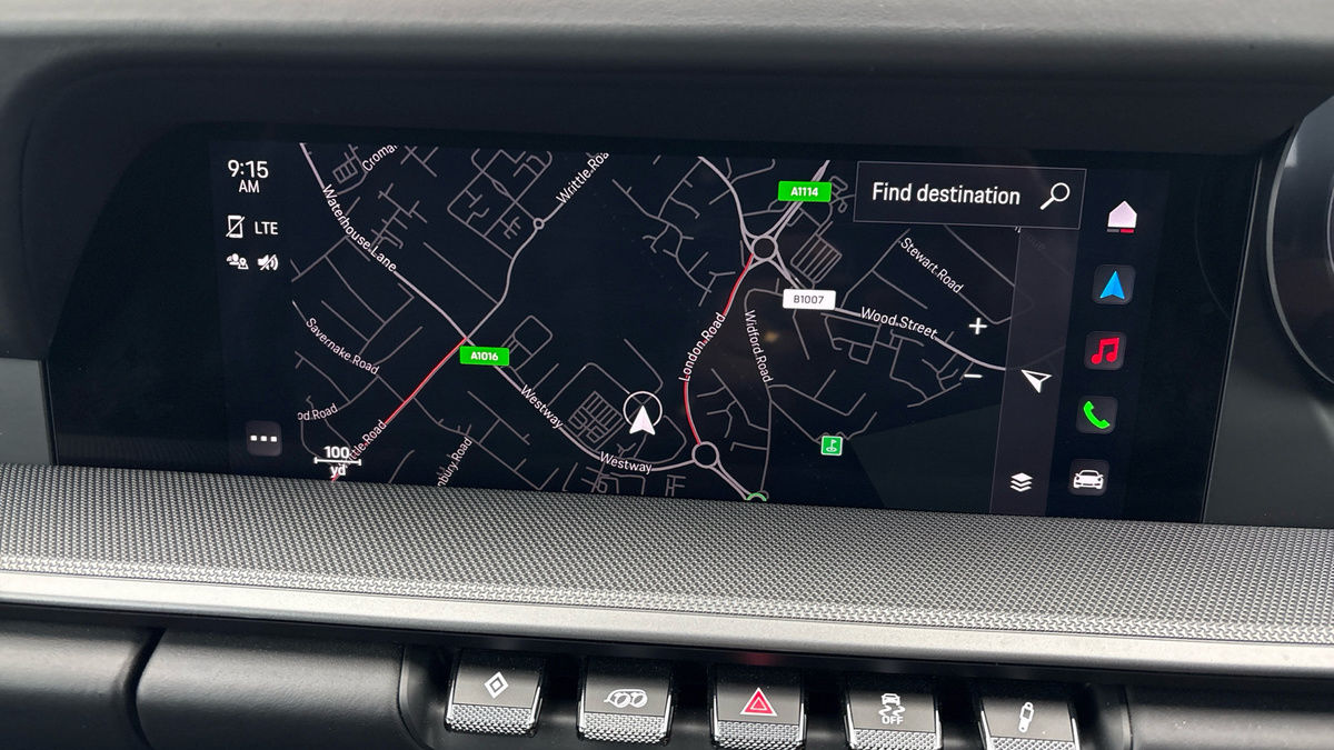 Porsche 911 Image 17