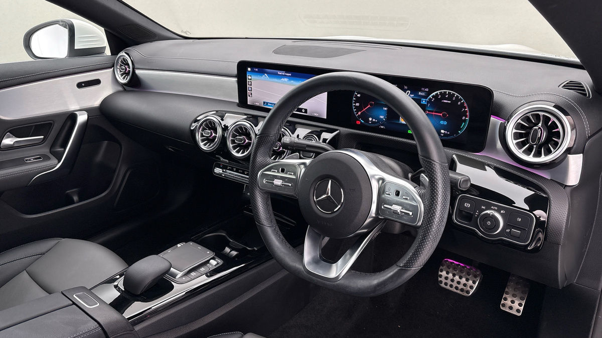 Mercedes-Benz CLA Image 5