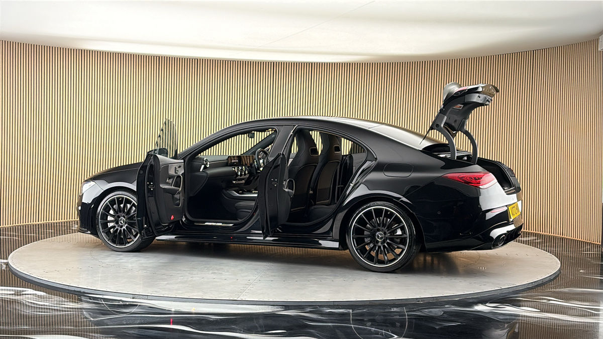 More views of Mercedes-Benz CLA