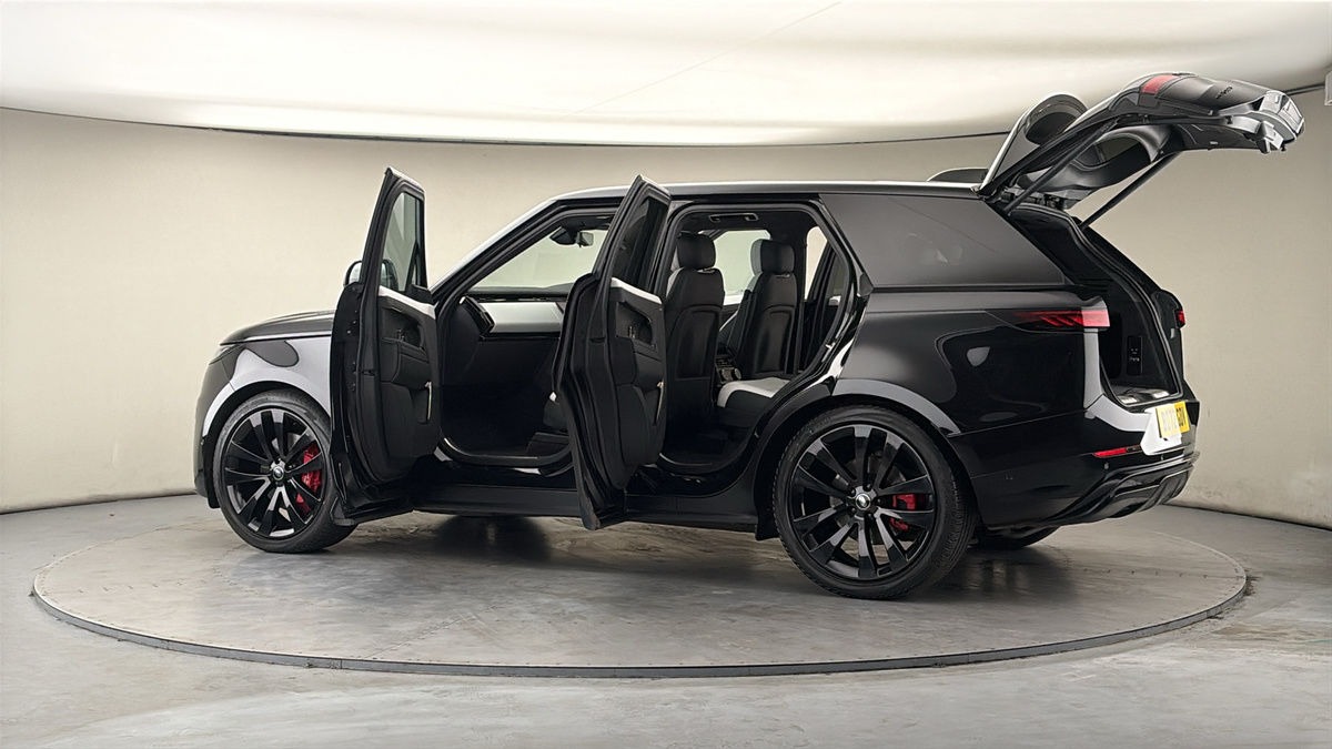 More views of Land Rover Range Rover Sport