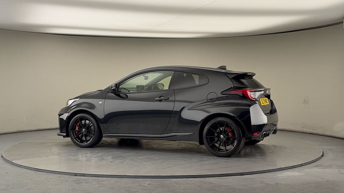 More views of Toyota Yaris