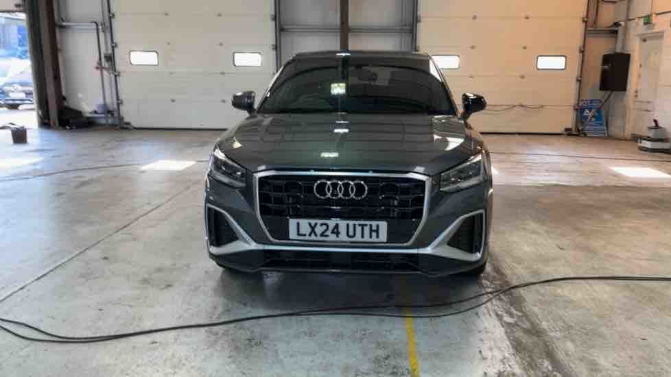 More views of Audi Q2