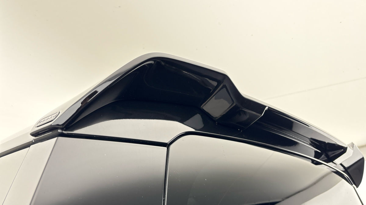 Land Rover Defender 110 Urban Image 29