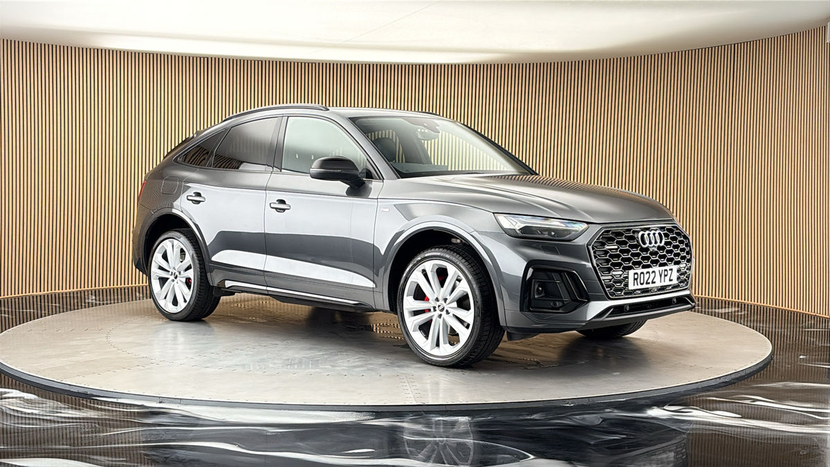 More views of Audi Q5