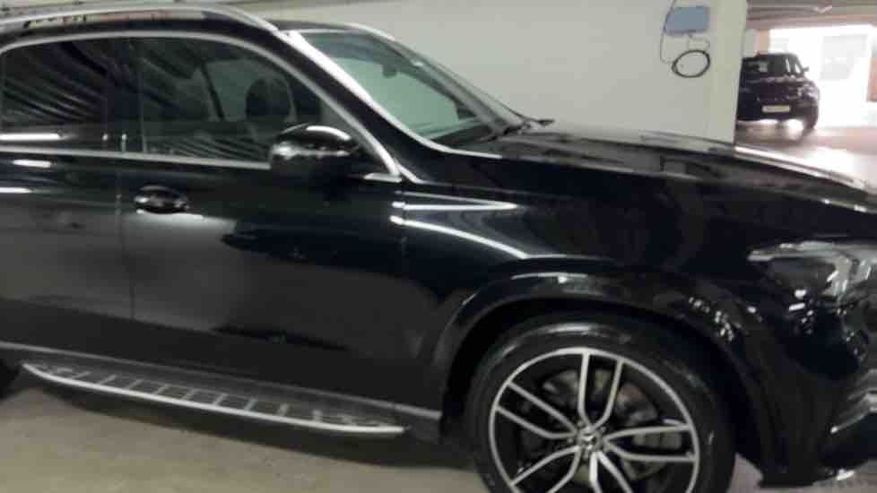 More views of Mercedes-Benz GLE