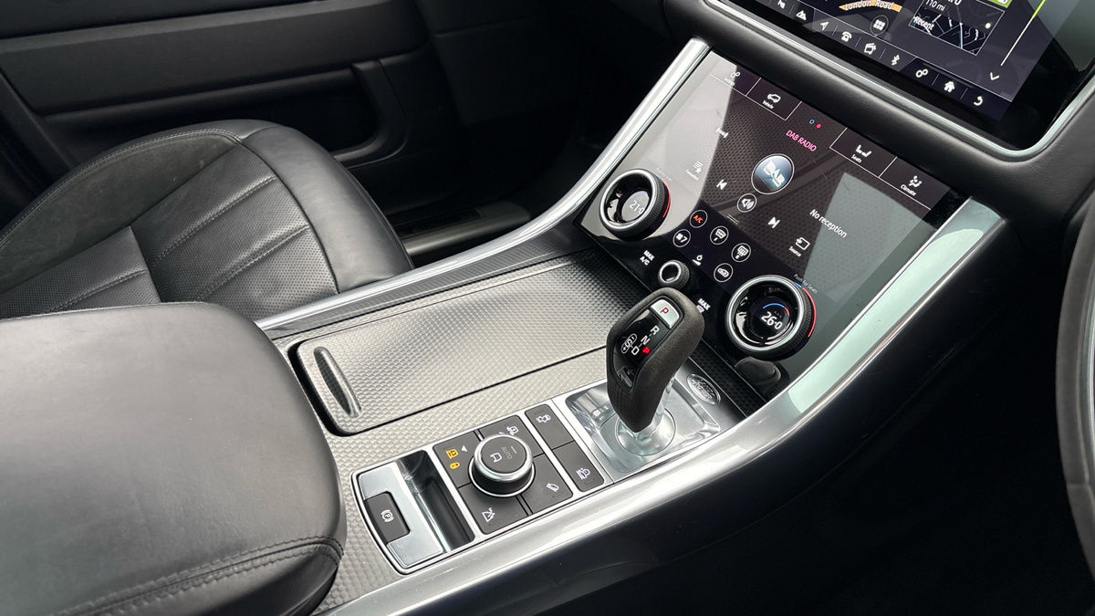 Land Rover Range Rover Sport Image 18