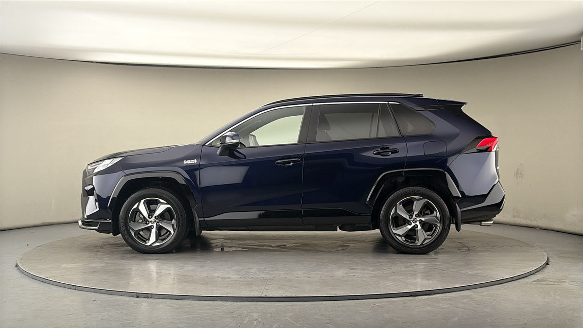 Toyota RAV4 Image 15