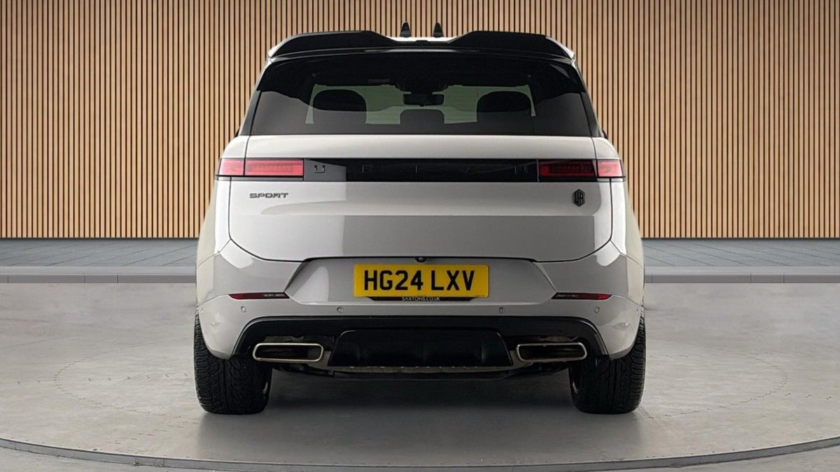 Land Rover Range Rover Sport Urban Image 4