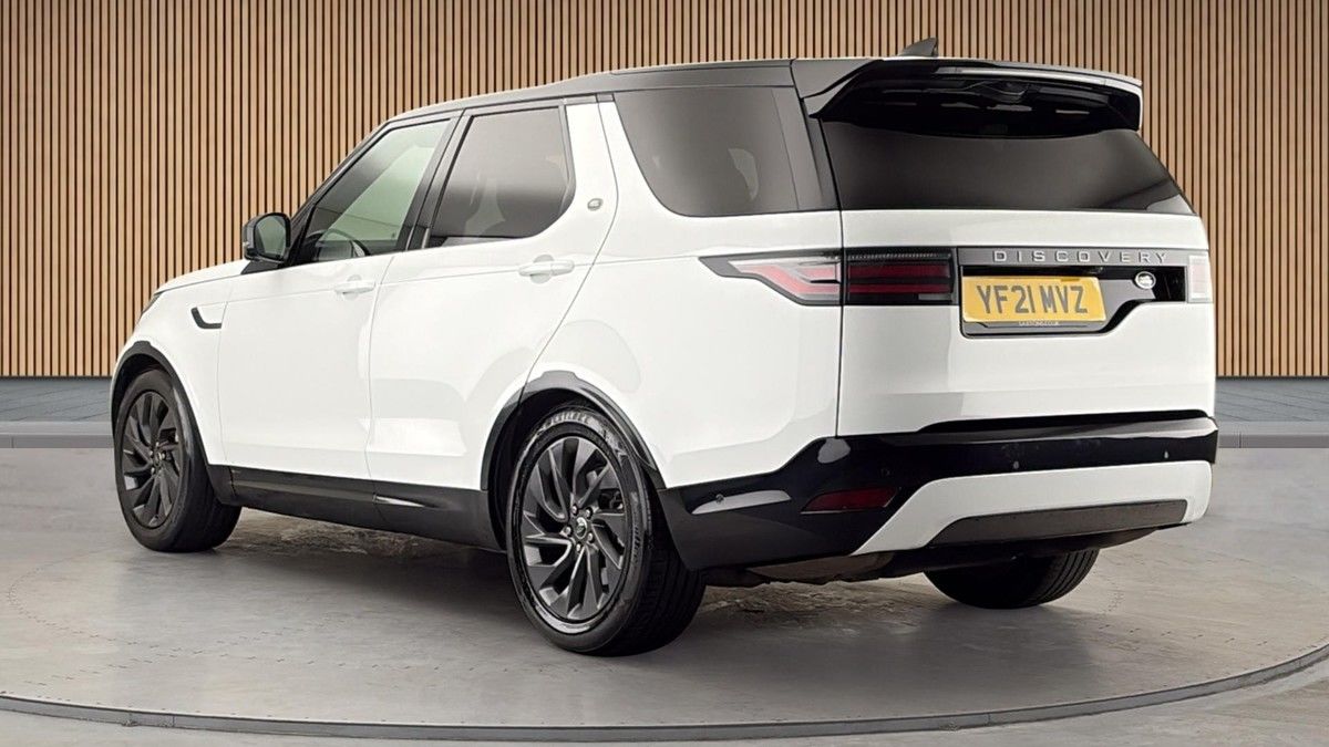 Land Rover Discovery Image 2