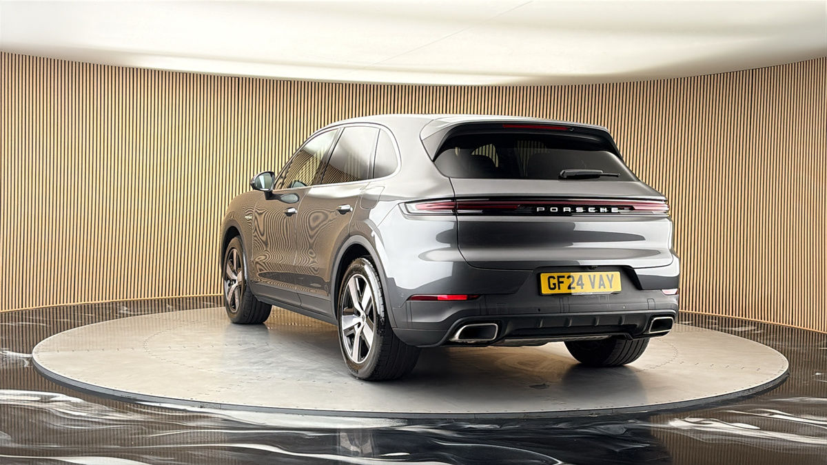 More views of Porsche Cayenne
